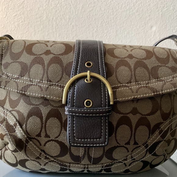 Coach Signature Canvas Hobo Bag - Picture 1 of 2